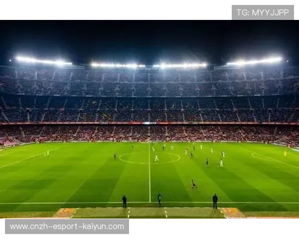 巴塞罗那禁区前沿耐心传导，机会逐渐显现